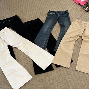 5 pairs of trendy jeans & pants!